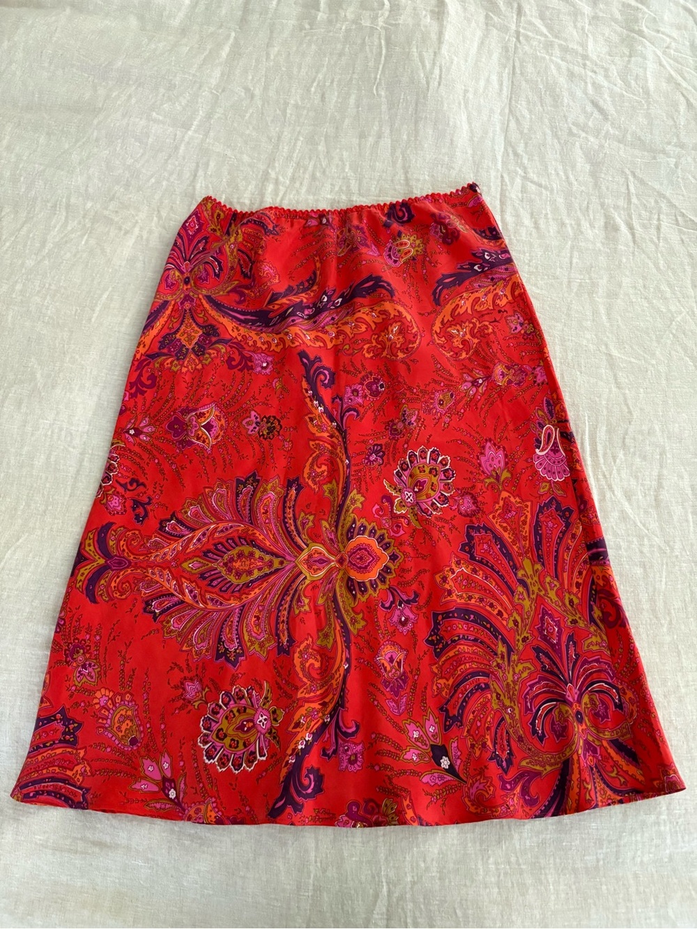 NY&CO - New York and Company Vintage Printed Lace Trim Silk Skirt